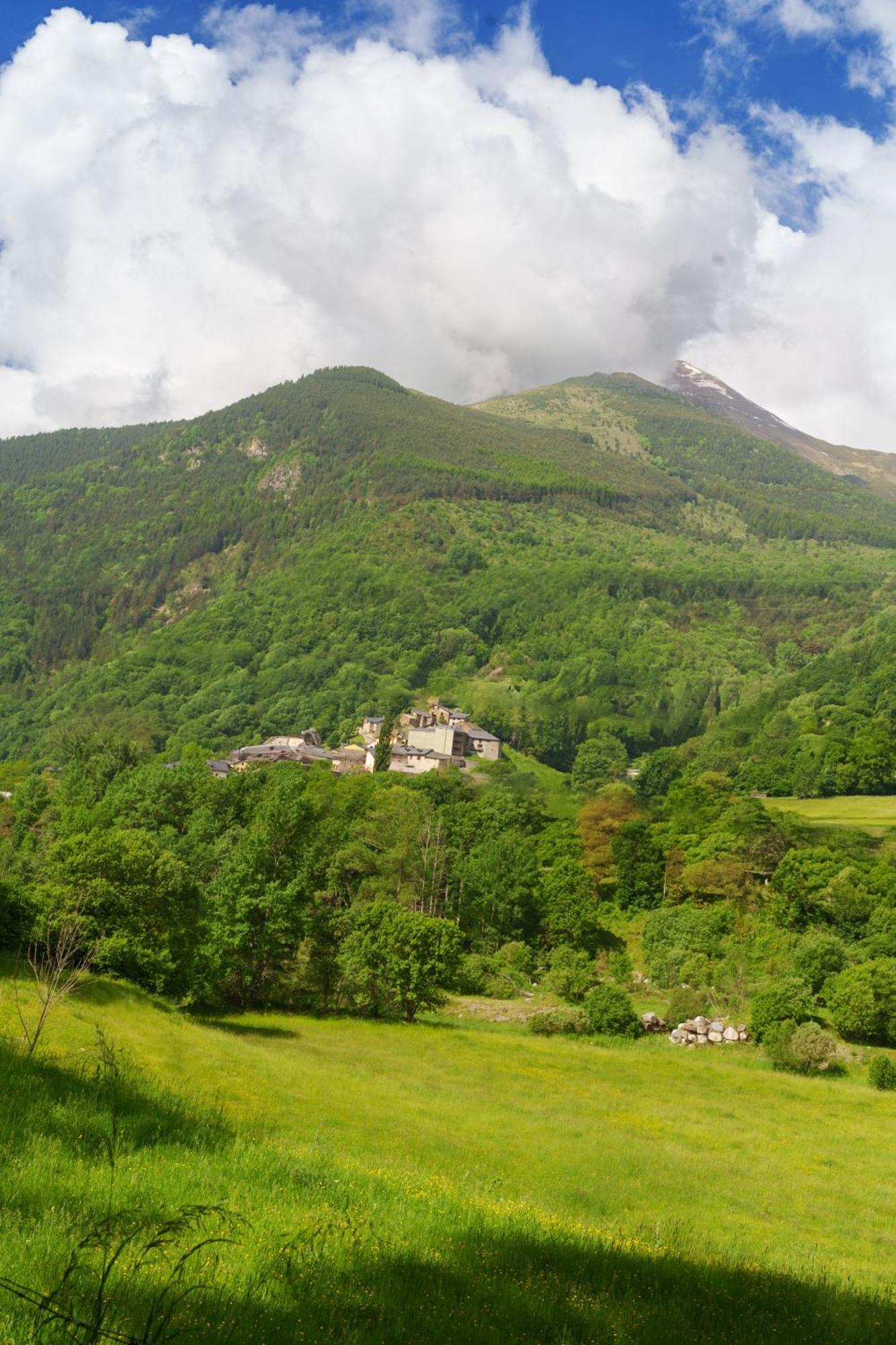 Apartament Vega - Vall Fosca - L'Amfitriona Espuy Exteriör bild